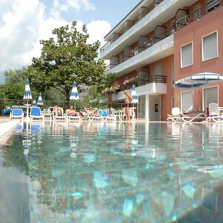 Hotel Garnì Villa Magnolia-2